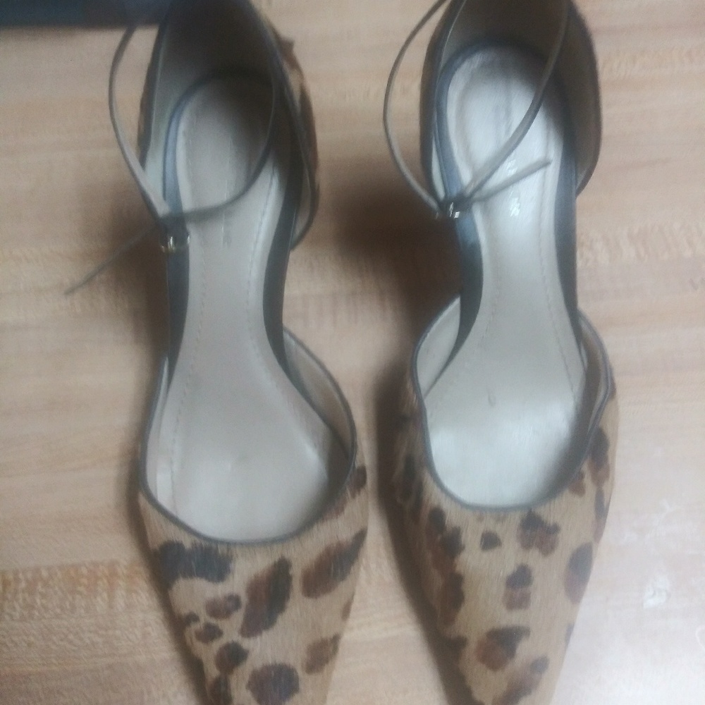 Nice Shoes Barely Used - image 1